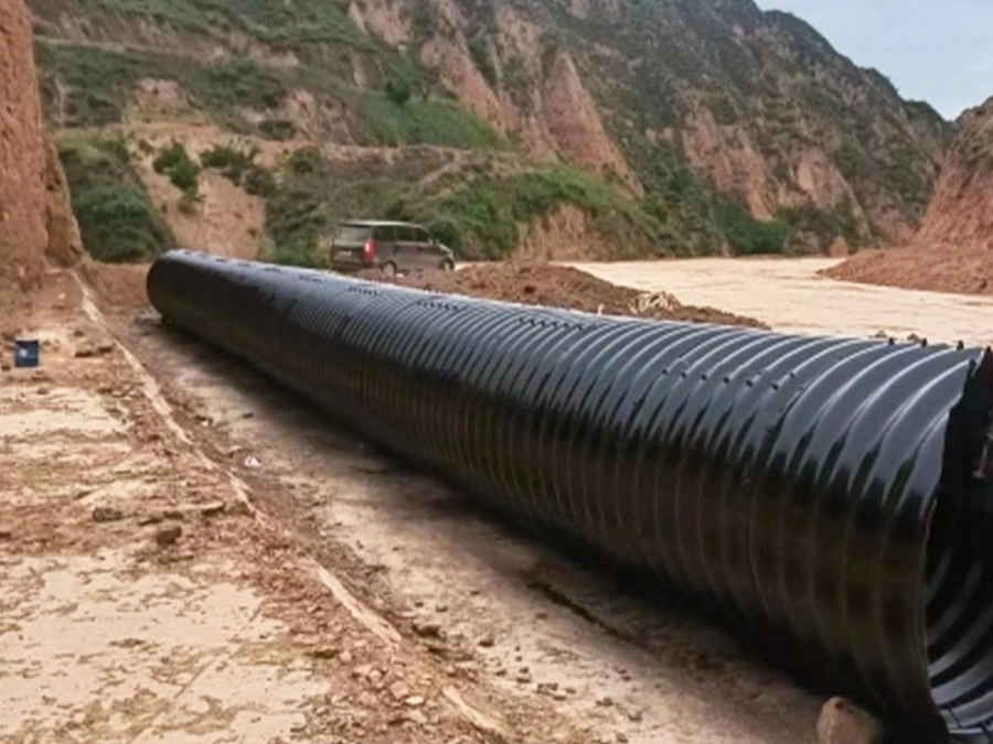Corrugated culvert pipe